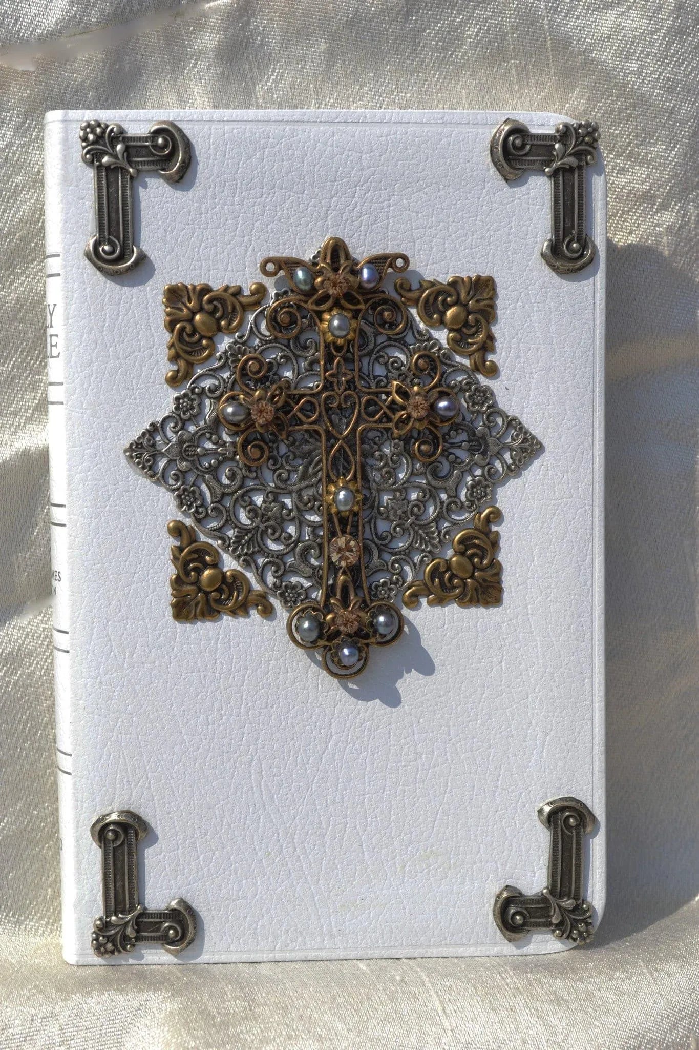 KJV Treasures In White Jeweled Bible RETIRED - DeMartineau