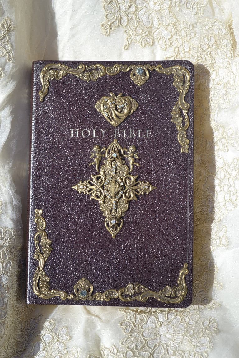 KJV Jeweled Heart, Angels with Cross Jeweled Reference Bible-Burgundy - DeMartineau