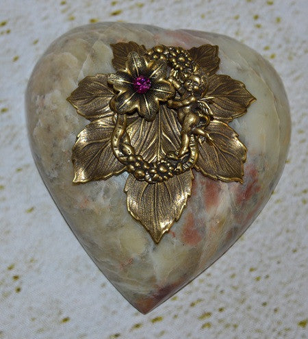 Dacole Designs heart paperweight with cupid and pink flower decorative metal accents