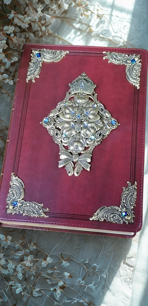 Dacole Designs jeweled KJV Bible super giant print in a red personal size cover with decorative silver and blue jeweled accents