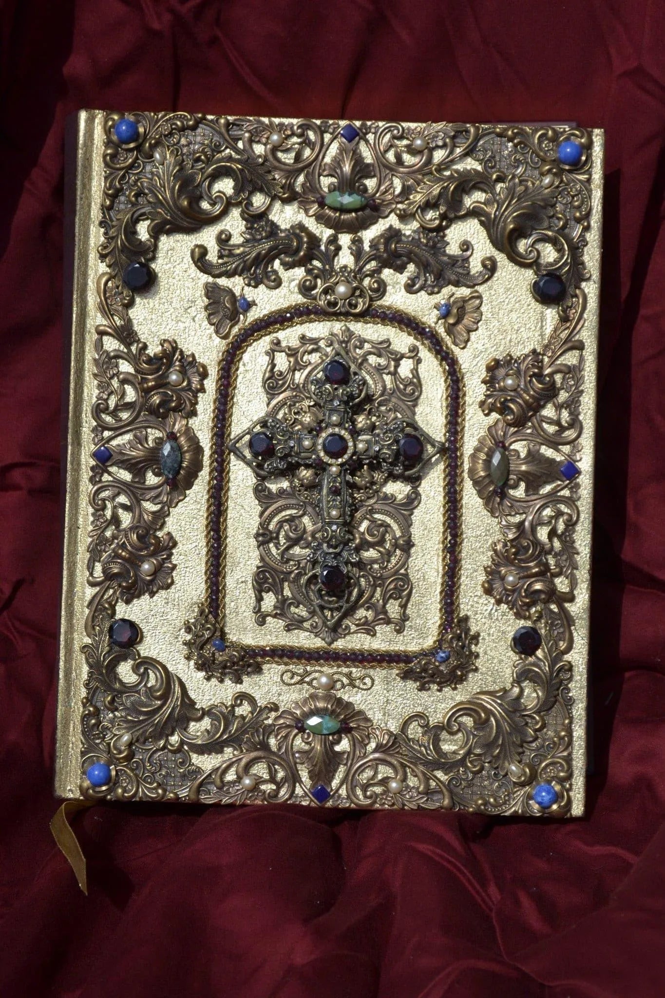 Jo Marz Family Size jeweled KJV Bible with garnets and pearls ornate cover with detailed metalwork and gemstones